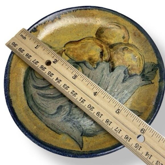 Two Capelo Studio Guanajuato 6” Mexican Pottery Wall Plates Fruits Signed - Picture 7 of 9